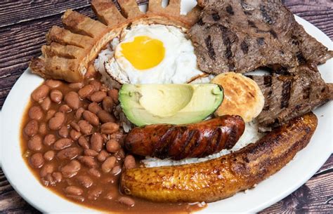 colombian food facts